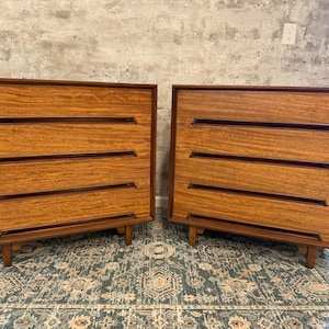 Mid Century Modern &quot;Perspective&quot; Chest by Milo Baughman for Drexel, Nightstands