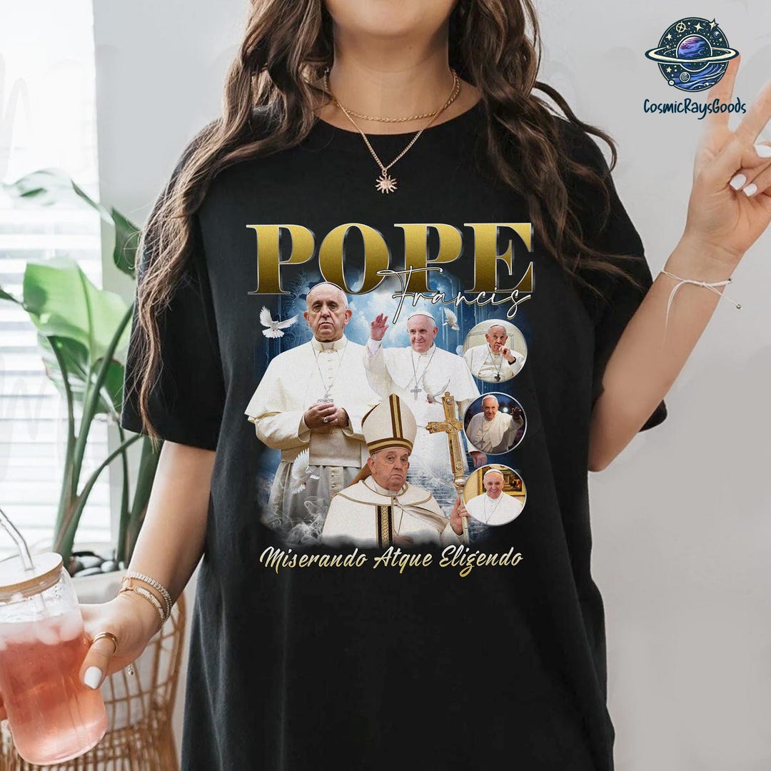 Pope Francis Shirt, Pope Francis Retro Bootleg T-shirt, Pray for Pope ...