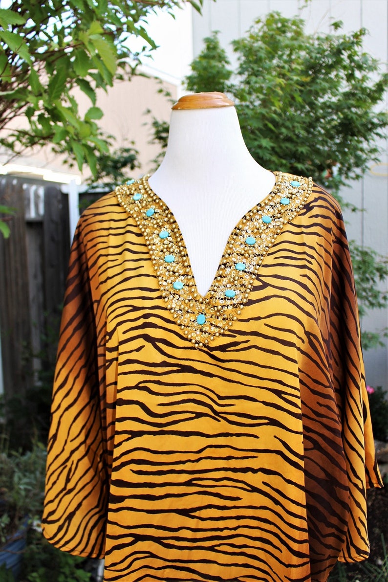 1990/'s embellished Tiger Top Blouse turquoise Plus Size 3X Vintage Retro 90/'s Exotic Animal Print Africa Silky Beaded Sequins Caftan Like