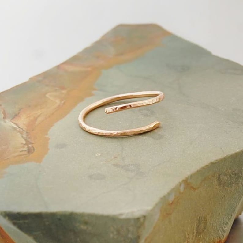 simple minimal rose gold ring hammered and adjustable