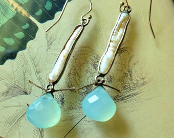 Blue Chalcedony Earrings, Summer Boho Dangle Earrings - Flirt! -  Beachy Pearl Earrings by 3DivasStudio