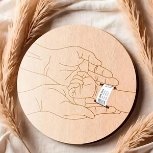 Carte en bois bracelet naissance