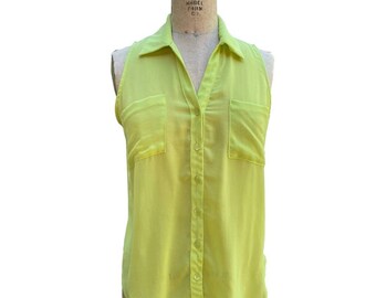 Lush Women's Button Front Blouse Lime Green Sleeveless Collared Shirt M