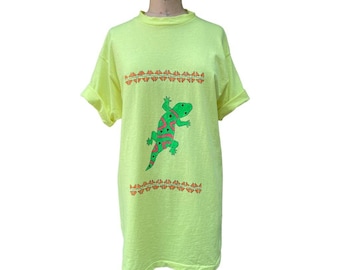 Vintage Fluorescent Yellow Gecko Print T-Shirt Large