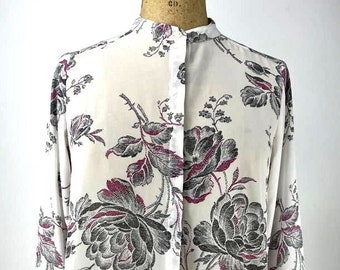 Ann Taylor Factory Vintage White Floral Print Button Front Blouse Small Petite SP