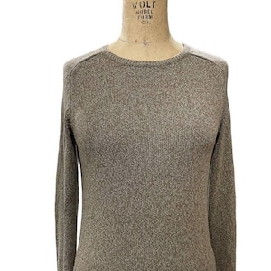 H and deals m basic sweater