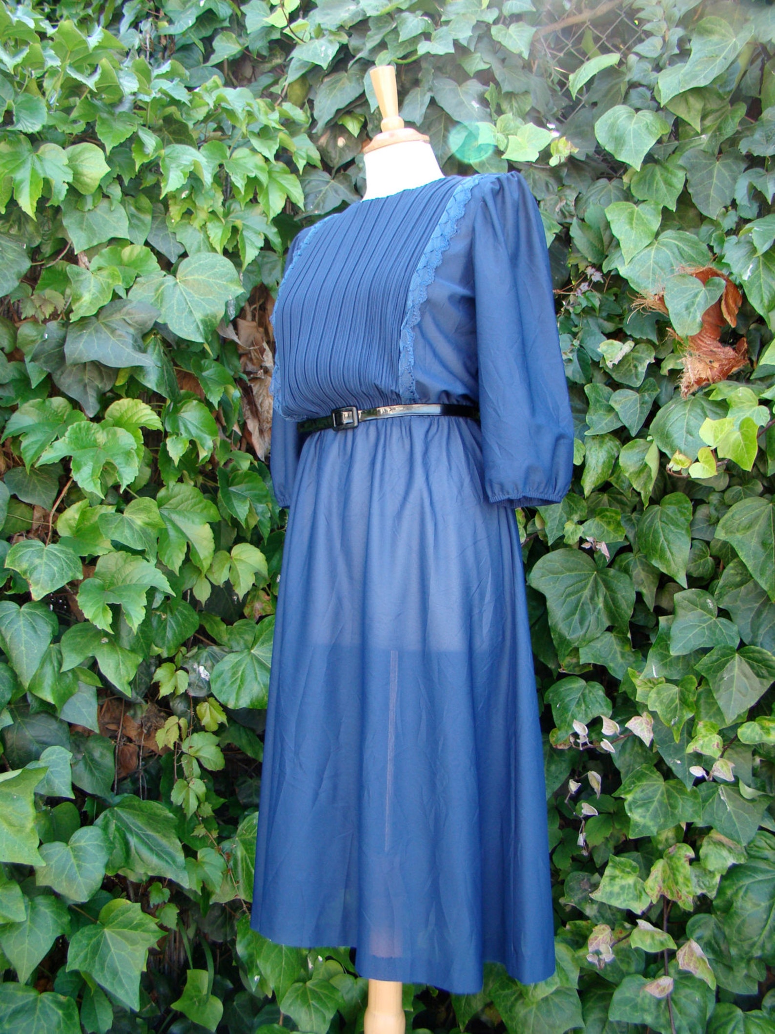 Vintage 70s / Navy Blue / Puffed Sleeve / Accordion Pleat/ | Etsy