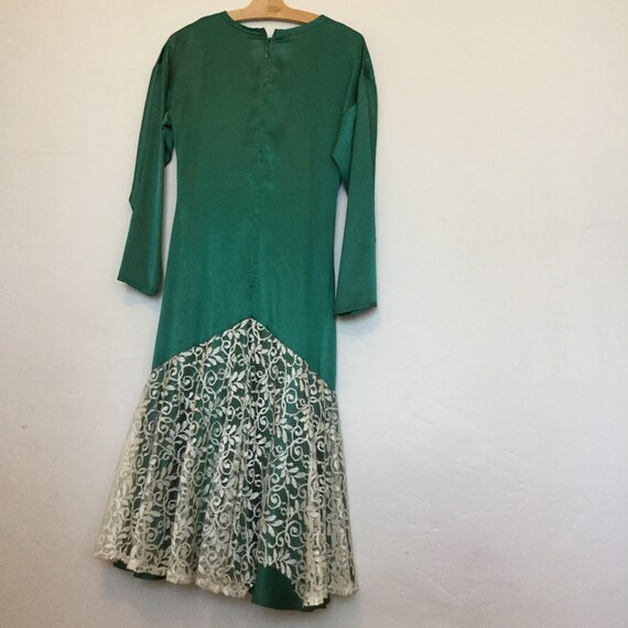 Vintage 70s / Green / Cream Lace / Long Sleeve / … - image 5