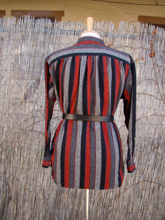 Vintage 70s / Red / Black / Grey / Striped / Wool… - image 4