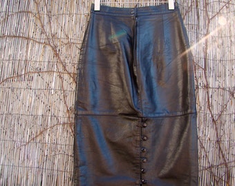 Vintage 70s / Black / Leather / Pencil Skirt / SMALL