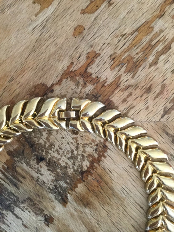 Vintage 70s / Gold / Leaf / Choker Necklace and B… - image 3