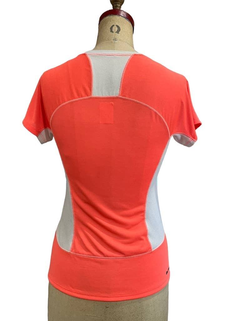 North face flashdry t shirt hotsell