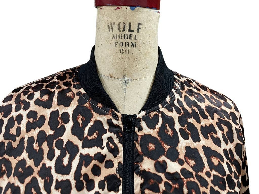 ほぼ新品 BUENAVISTA LEOPARD TRACK JACKET BUENA VISTA LEOPARD TRACK JACKET ジャケット - メルカリ