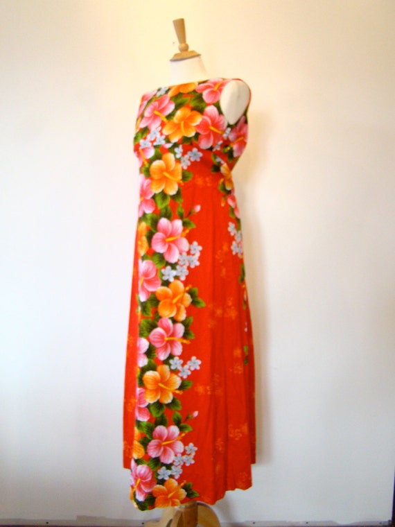 Vintage 60s / Red / Floral / Hawaiian / Lauau / D… - image 4