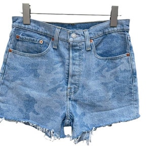 Levi&#39;s Womens Jaime Balmes Blue Denim Cut Off Jean Shorts Size 27