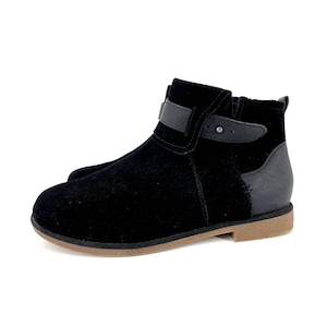Bearpaw Solstice Black Cow Suede Faux Leather Side Zip Ankle Boots 9