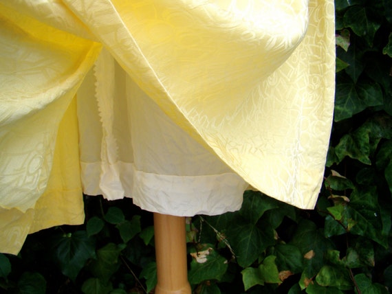 Vintage / 80s / ADOLFO / Canary Yellow / Silk  / … - image 4