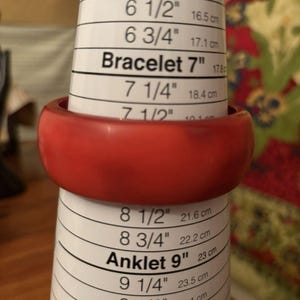 Vintage Cherry Red Lucite Chunky Bangle Bracelet VTG MOD 80&#39;s Bakelite?