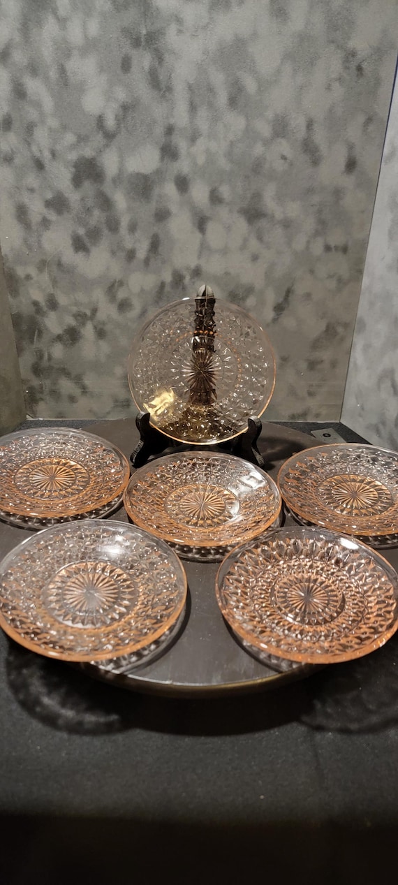 Set of 6 Vintage Pink Depression Glass Dessert Plates – 1930s Diamond & Starburst Pattern