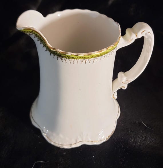 Antique (1913) Homer Laughlin Hudson White and Gold Milk Pitcher