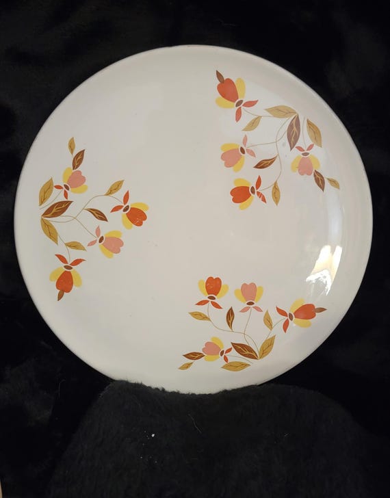 Vintage Hall's Superior Cake Plate