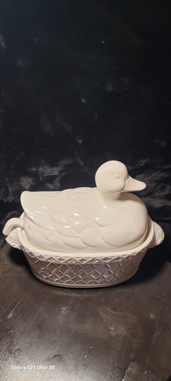 Vintage Duck Soup Tureen with Ladle: Japan Pottery, 1950s Cottagecore Decor