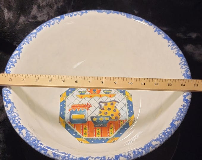 Vintage Italian Ceramic Serving Bowl – Hand-Painted Kitchen Scene, Blue Spongeware Rim, 13” Pasta Bowl, Made in Italy