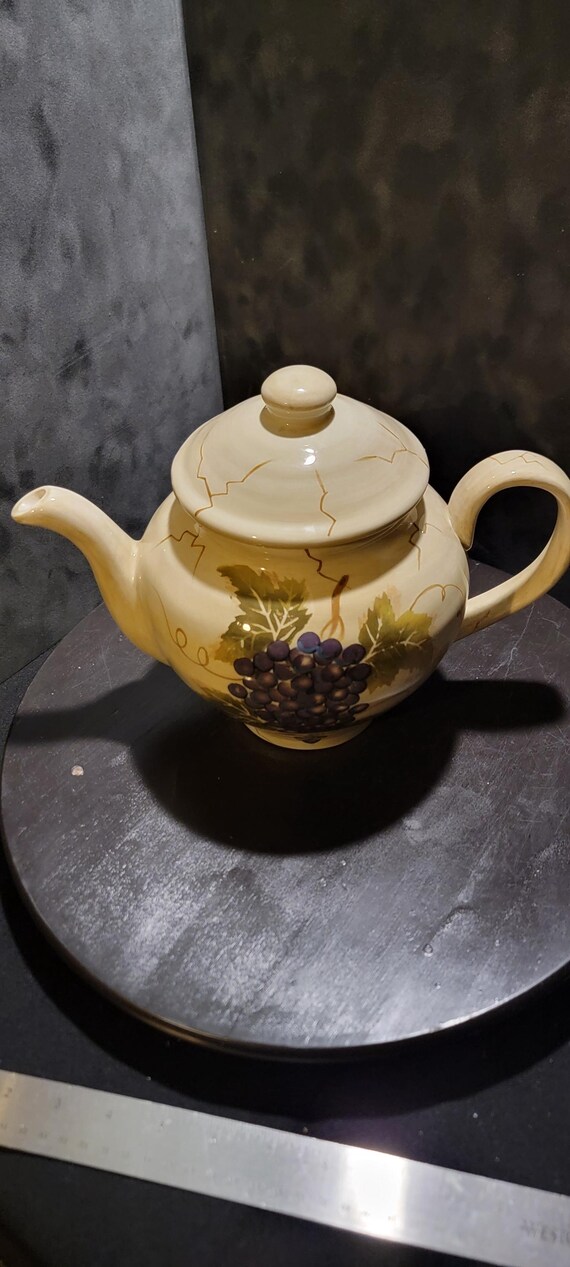 Cabernet Hand painted Collection Teapot | Vineyard Grapes & Leaves | 1990s Stoneware Kitchenware | Country Cottage Tea Pot