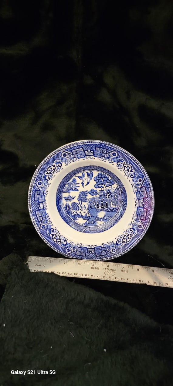 Blue Willow Soup/Serving Bowl