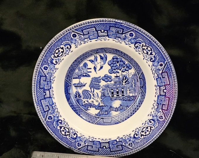 Blue Willow Soup/Serving Bowl