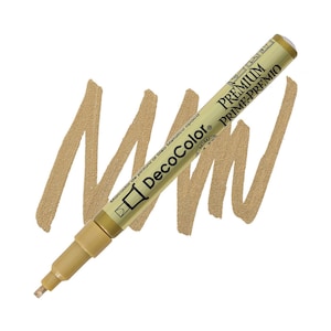 Könnte beinhalten: Ein goldener DecoColor Premium Prime-Premio Metallic-Ölfarbenmarker mit feiner Spitze, auf einem goldenen Farbstrich vor weißem Hintergrund. Der Stiftkörper ist goldfarben mit schwarzem Text.