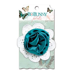 BoBunny, Gabrielle, Blütenblätter, Blumenverzierungen, Spitze & Satinblume, Grüne Blume, große Blume, Vintage Blumen, Kartenvorderseite, weiße Spitze