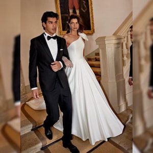 One Shoulder A-Line Wedding Dress with Pockets Stretch Mikado Bridal Gown Modern Chapel Train Dress Preppy Chic Plus Size Wedding Dress