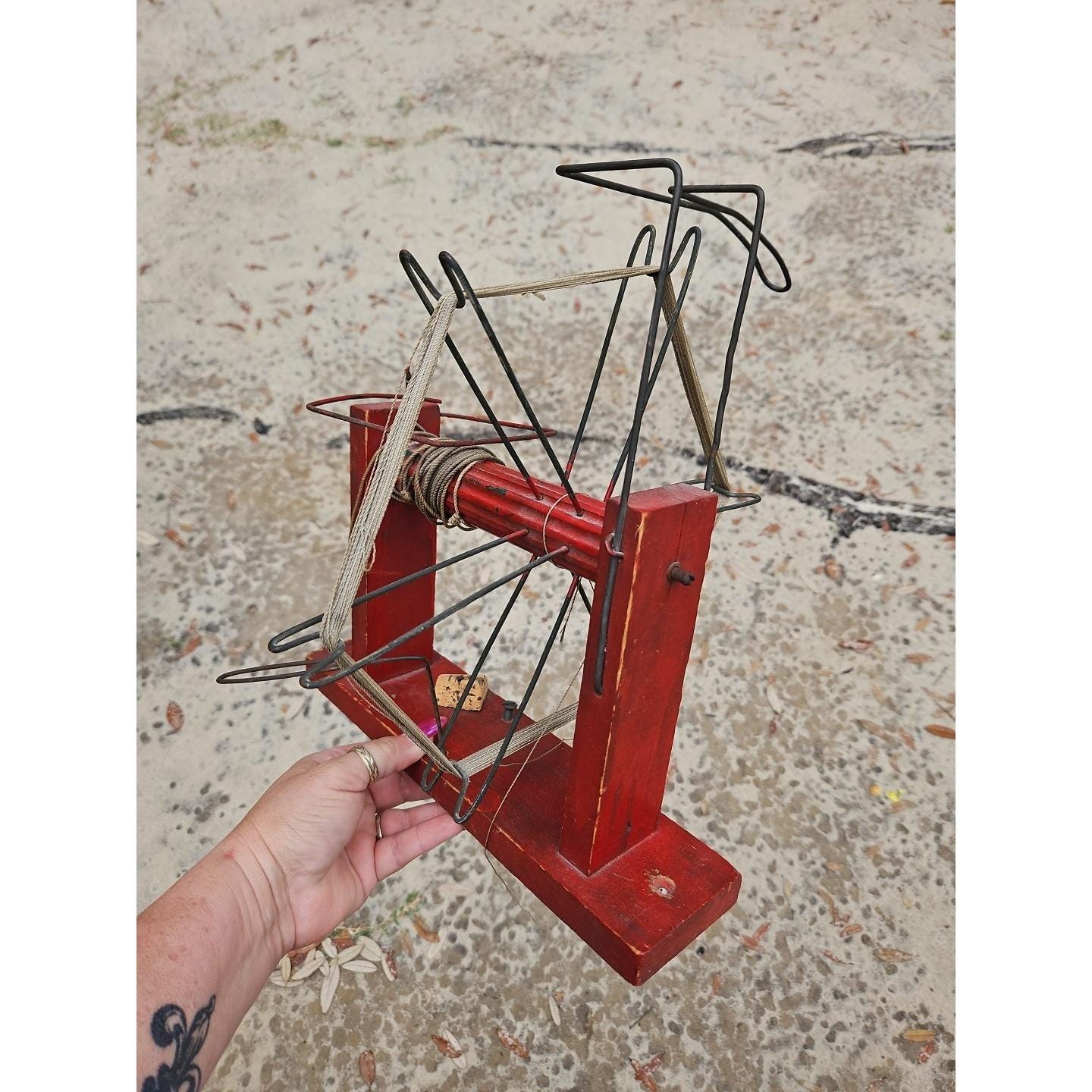 Vintage Yarn Winder Spinner Twine Skeins Weaving Loom Primitive Wood Farmhouse