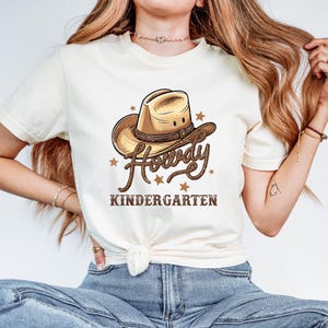 Howdy Teacher Shirt, Western Teacher Shirt, Western Cowgirl Teacher Shirt, Back to School Tee Teacher, Custom Grade Level Teacher T-Shirt