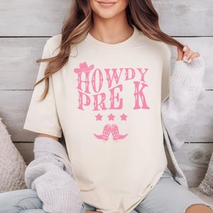 Howdy Teacher Shirt, Western Teacher Shirt, Western Cowgirl Teacher Shirt, Back to School Tee Teacher, Custom Grade Level Teacher T-Shirt