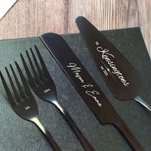 Juego personalizado de cuchillo y pala para tarta nupcial con tenedores, regalo personalizado con nombre para la pareja