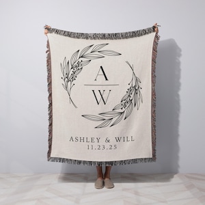 Personalized Throw Couples Blanket with Names Wedding Present Bridal Shower Gift for Newlyweds Cotton Anniversary Gift Engagement Gift