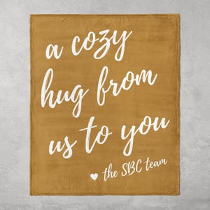 Custom Girl Blanket Sending a Hug Personalized Throw Blanket for Daughter Teen Tween Girl Thinking of You Soft Plush Blanket Toddler Gift