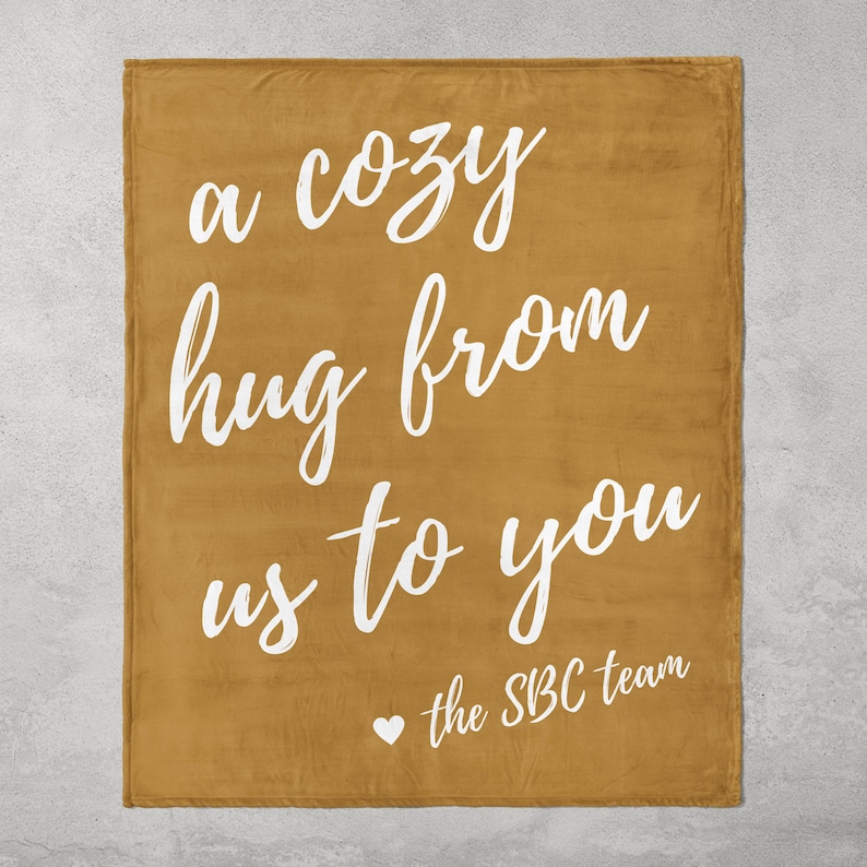 Custom Girl Blanket Sending a Hug Personalized Throw Blanket for Daughter Teen Tween Girl Thinking of You Soft Plush Blanket Toddler Gift
