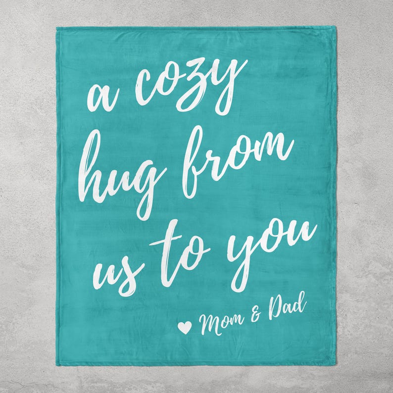 Custom Girl Blanket Sending a Hug Personalized Throw Blanket for Daughter Teen Tween Girl Thinking of You Soft Plush Blanket Toddler Gift