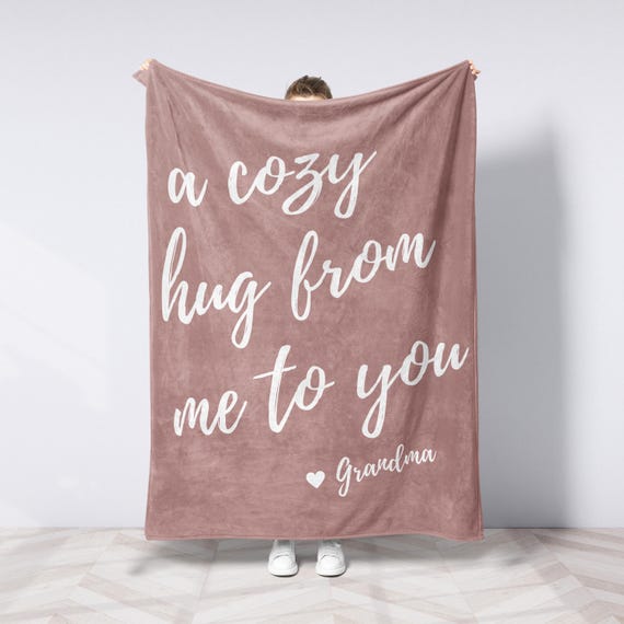 Custom Girl Blanket Sending a Hug Personalized Throw Blanket for Daughter Teen Tween Girl Thinking of You Soft Plush Blanket Toddler Gift
