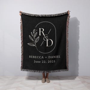 Personalized Throw Couples Blanket with Names Wedding Present Bridal Shower Gift for Newlyweds Cotton Anniversary Gift Engagement Gift
