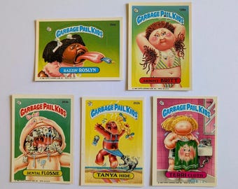 ガーベッジ・ペイル・キッズ・ロット – アメリカズ・ネクスト・トップ・グロテスク – 5枚入りGPKガールズ・バンドル