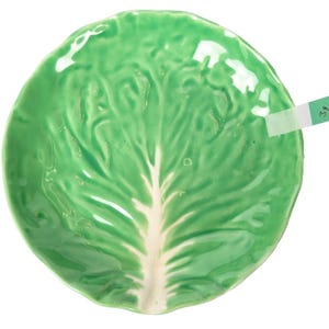 AMM Italy Vintage Cabbage Leaf Plate 6&quot; – Green Majolica Lettuce Pottery