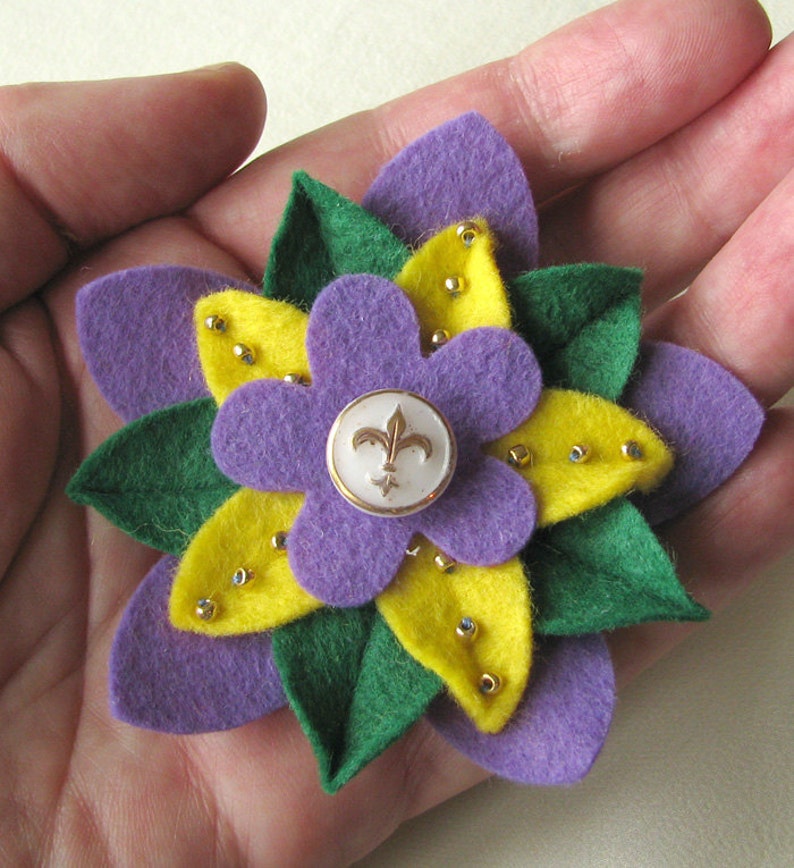 Mardi Gras Felt Flower Pin with Vintage White and Gold Fleur de Lys Button and Beads Handmade Boutonniere image 3