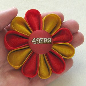 San Francisco 49ers Red and Gold Silk Kanzashi Flower Pin with Logo Button Lapel Pin image 3
