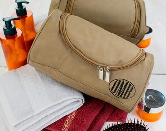 Custom Engraved Groomsmen Dopp Kit, Personalized Engraved Travel Toiletry Bag, Custom Shaving Pouch Gift for Husband, Dad, Brother, Uncle