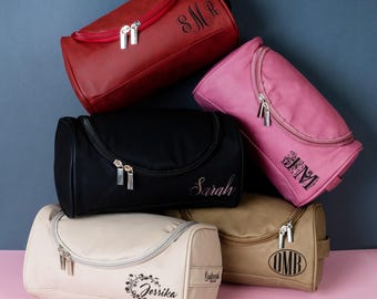Personalized Bridesmaid Proposal Makeup Bag with Name Bestie Gift, Bridal Party Favors, Ladies Leather Cosmetic Bag 3rd Anniversary Gift