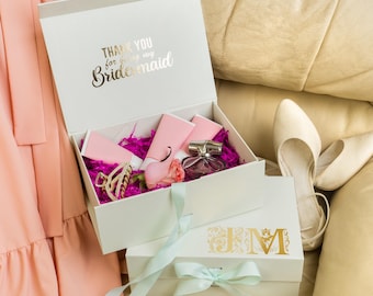 Personalized Magnetic Ribbon Box, Bridesmaid Proposal Box, Custom Gift Box for Her, Will You Be My Bridesmaid, Luxury Empty Wedding Gift Box